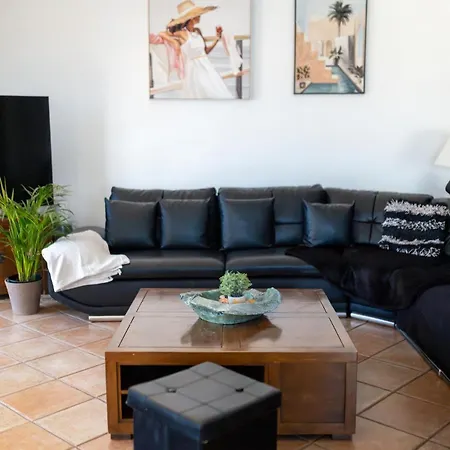 Guapa, Golf Del Sur Villa